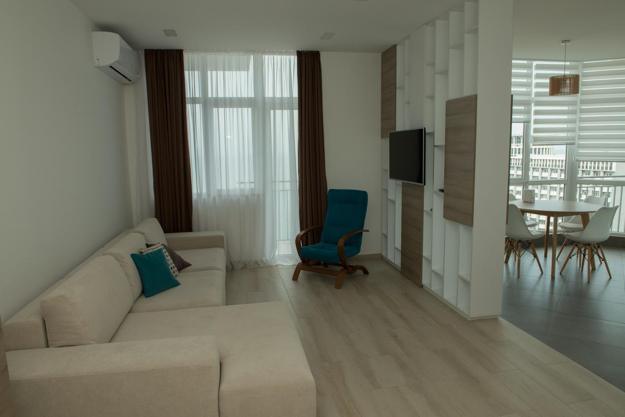 Arleville Batumi Exterior photo